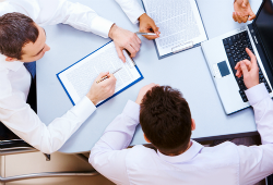 مهارات الاتصال للسكرتارية والمساعدين الإداريين